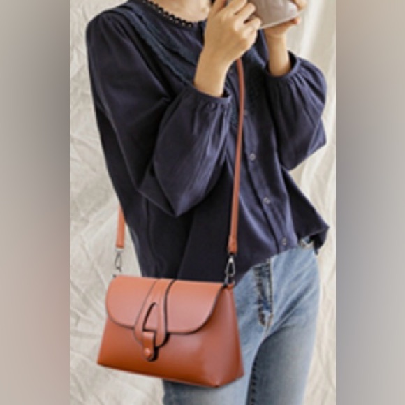 Wingace Small Crossbody Satchel Bag (Orange PU Leather, NWT) - Picture 7 of 7